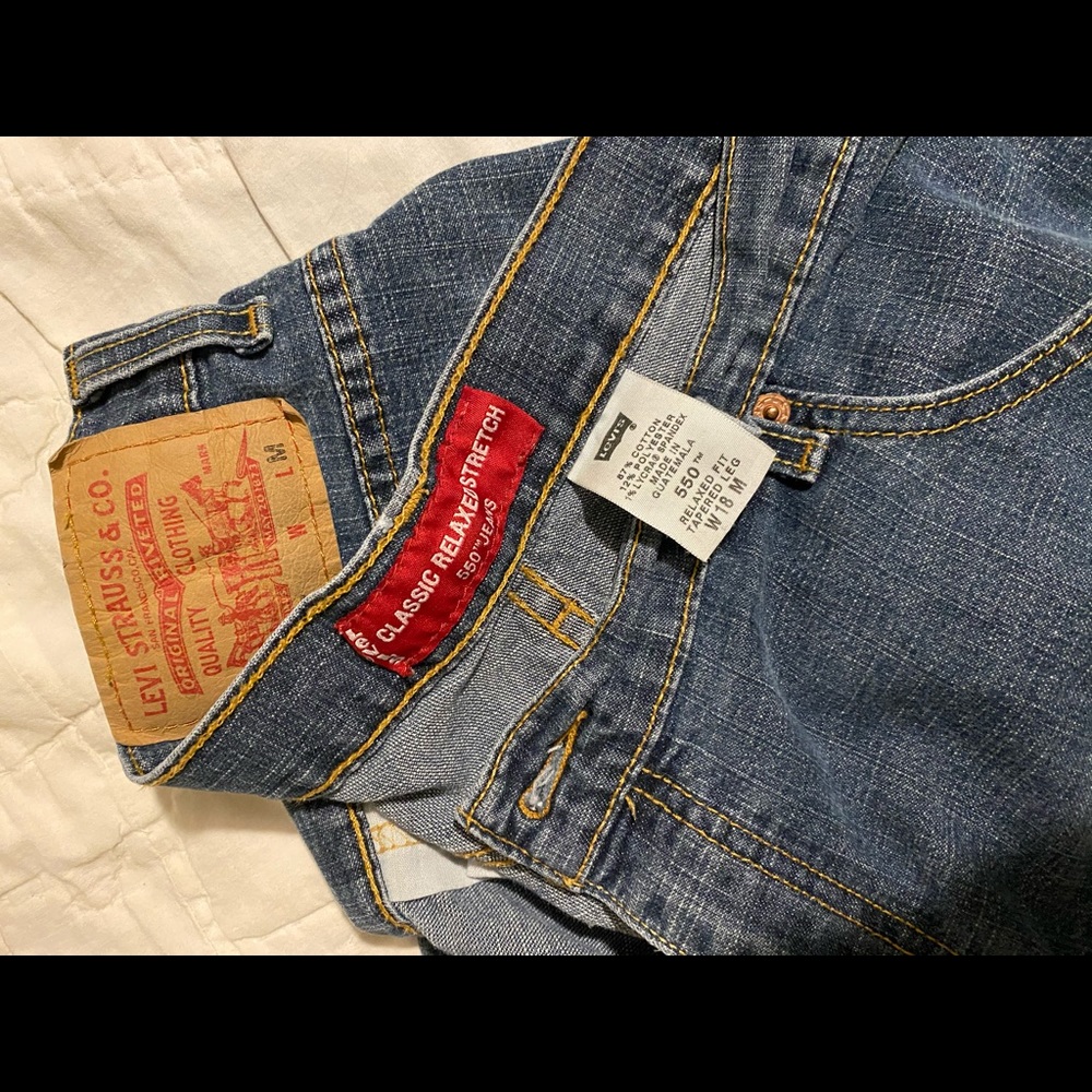 Levis Classic 550 Relaxed Stretch Jeans